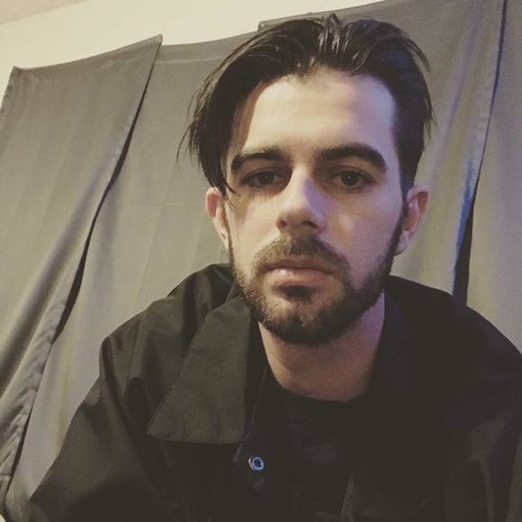 Meet your Posher, Benjamin - Picture 1 of 1